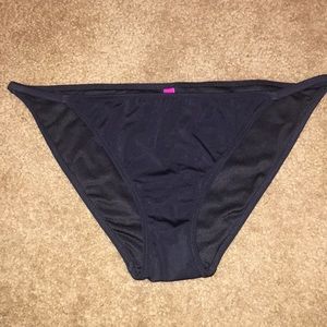 Black bikini bottoms